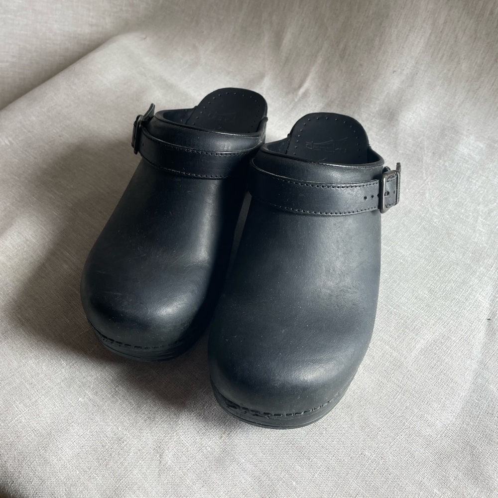Dansko Ingrid Black Leather Clogs with Buckle size 40